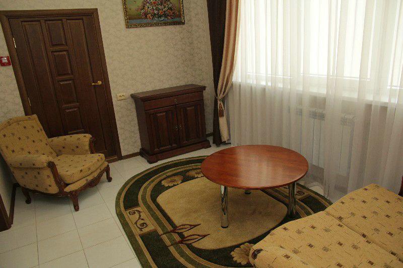 ホテルComfort Kovelʼ エクステリア 写真